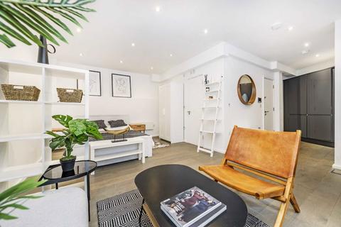 undefined, Sandys Row, London E1