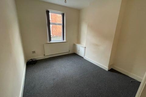 2 bedroom terraced house to rent, Grantley Street, Grantham NG31