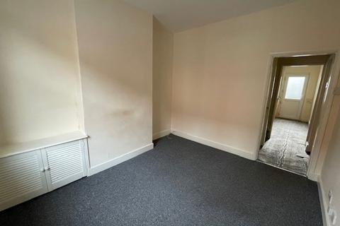 2 bedroom terraced house to rent, Grantley Street, Grantham NG31