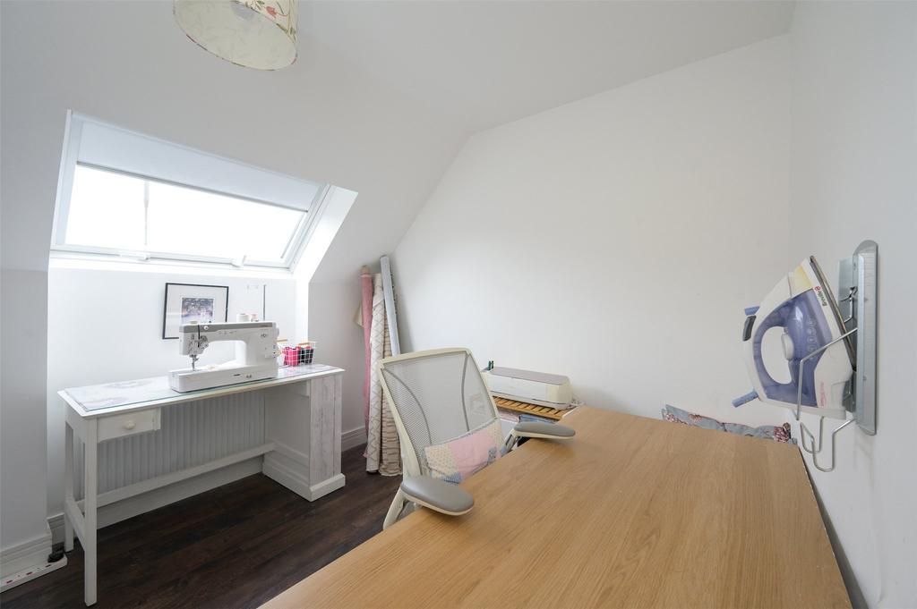 Bedroom 4/Study