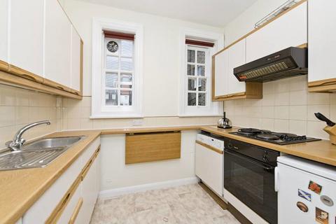 1 bedroom flat to rent, Catherine Place, London SW1E