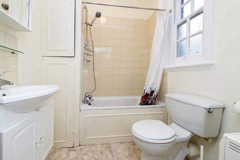 1 bedroom flat to rent, Catherine Place, London SW1E