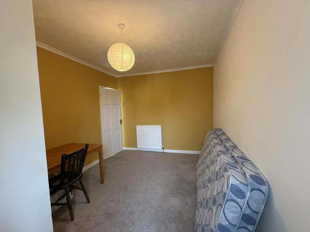 Bedroom 2 2