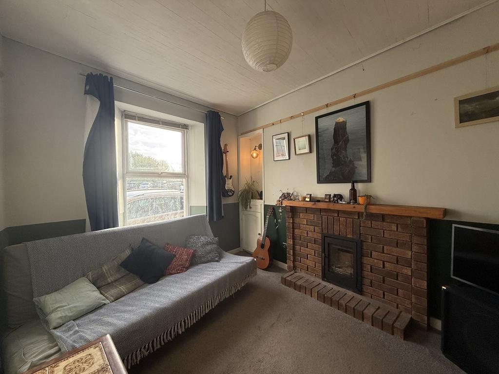 Lounge 3