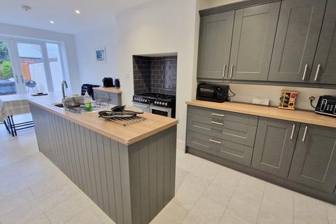 3 bedroom terraced house for sale, FENTON PLACE, PORTHCAWL, CF36 3DW