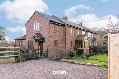 3 bedroom semi-detached house for sale, Fockbury Road, Dodford, B61