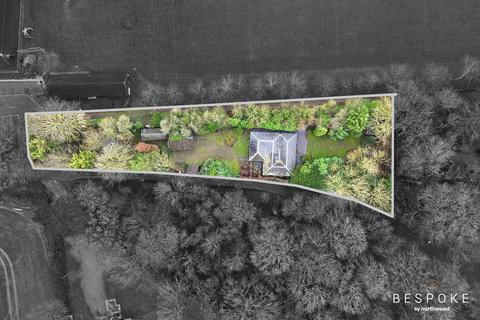 undefined, Paradise Road, Writtle, CM1