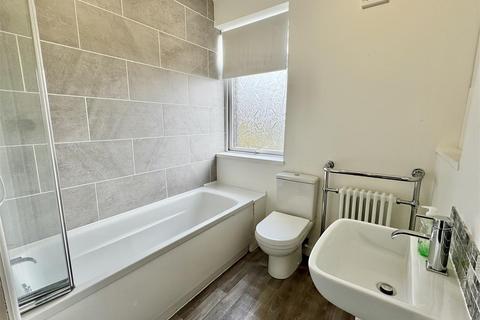 1 bedroom terraced house for sale, New Street, Mapplewell, Barnsley