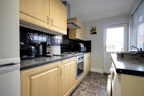 3 bedroom terraced house for sale, Willerby Road, Hull