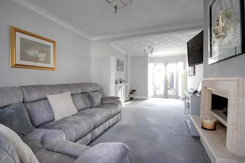 undefined, Willerby Road, Hull