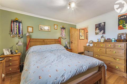 2 bedroom end of terrace house for sale, Stockett Lane, Coxheath, Maidstone, Kent, ME17