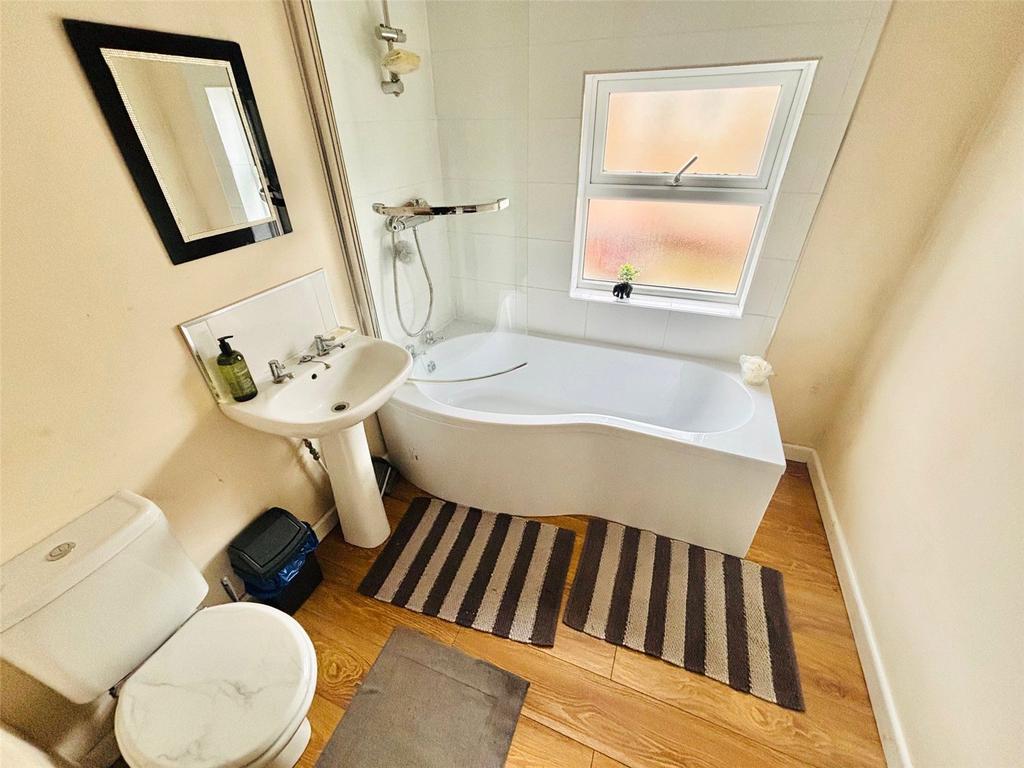 Bathroom/Wc