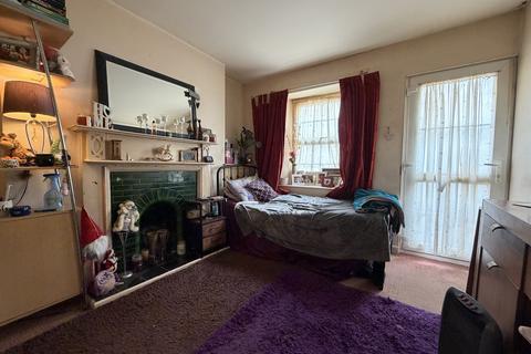 2 bedroom terraced house for sale, 25 Brent Road, Paignton, Devon TQ3 3AR