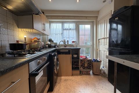 2 bedroom terraced house for sale, 25 Brent Road, Paignton, Devon TQ3 3AR
