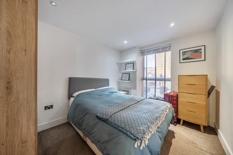 2 bedroom flat for sale, Great Suffolk Street, Southwark, London, SE1