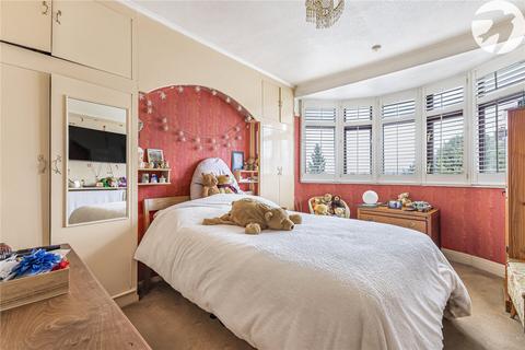 3 bedroom semi-detached house for sale, Heather Drive, Maidstone, Kent, ME15