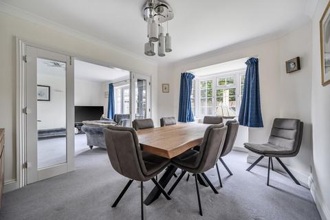4 bedroom property for sale, The Drive, Craigweil, PO21