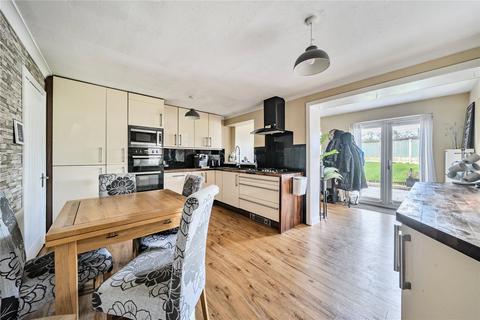 3 bedroom detached house for sale, Stone Brig Green, Rothwell, Leeds, West Yorkshire