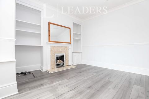 3 bedroom terraced house to rent, Hewett Road, PO2