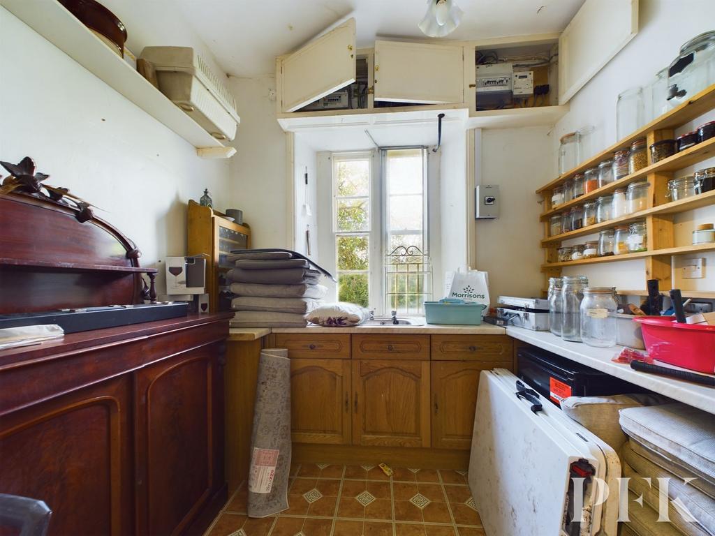 Kitchen 2