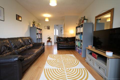 undefined, Heol Pilipala, Rhoose CF62 3LP