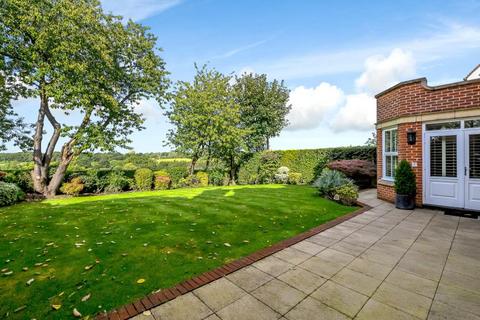 undefined, Glynswood Place, Northwood HA6