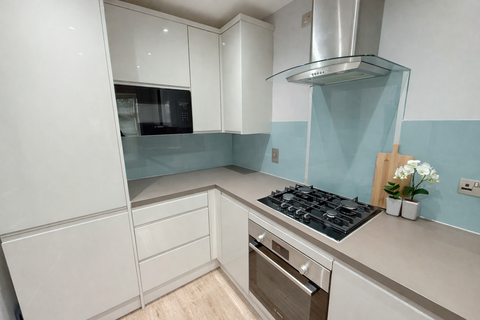 undefined, Stunning 2 bedroom house in Magnolia Gardens HA8