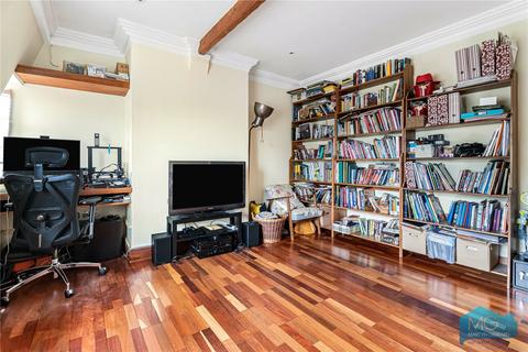 3 bedroom apartment for sale, Fortis Green, London, N10