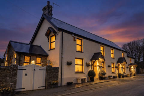 6 bedroom detached house for sale - Haverfordwest SA62