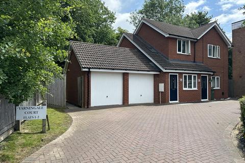 undefined, Yarningale Road, Willenhall, Coventry  * TWO DOUBLE BEDROOMS / FREEHOLD *