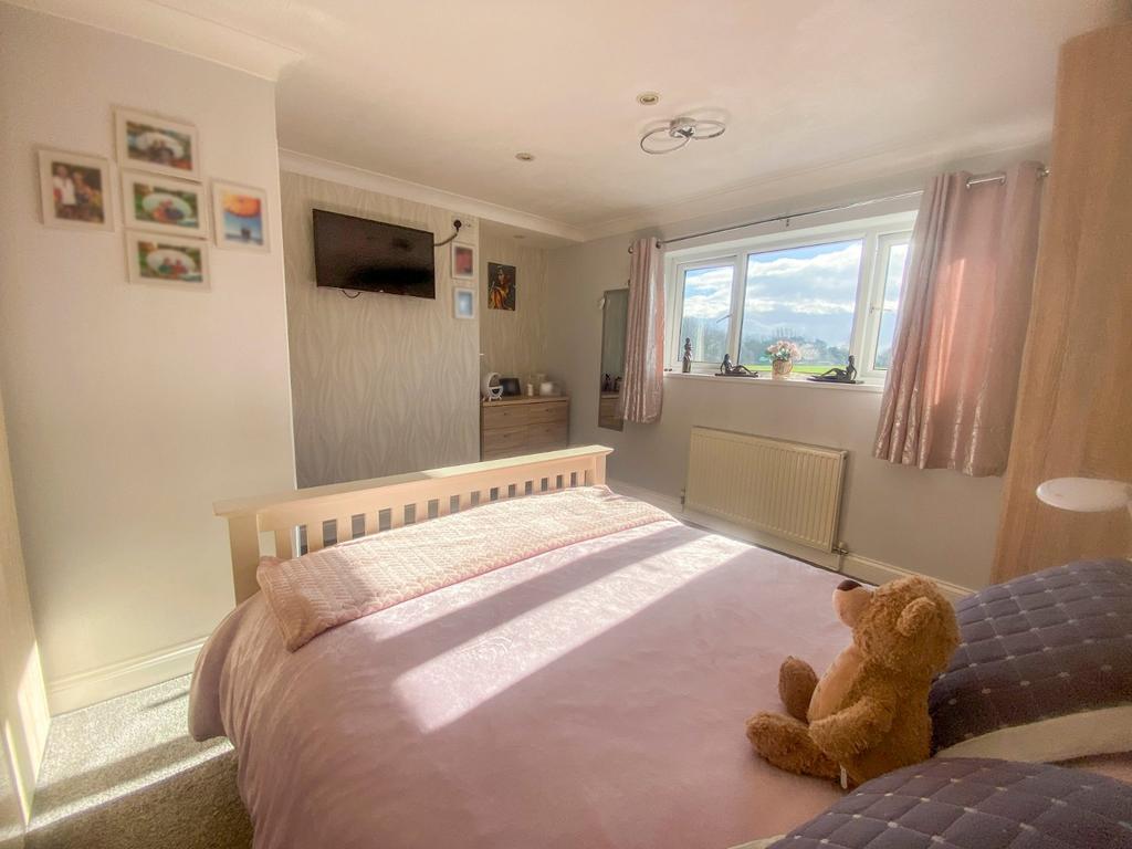 Bed 1