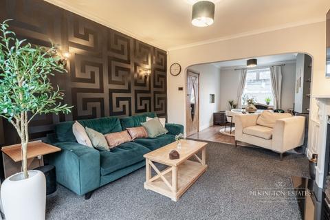 3 bedroom semi-detached house for sale, Furneaux Avenue, Devon PL2