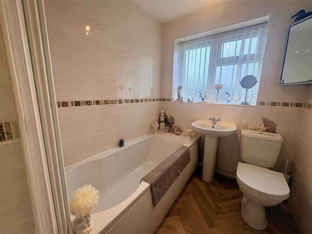 Family bathroom