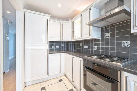 undefined, Mayfield Close, Hersham, Walton-on-Thames, KT12