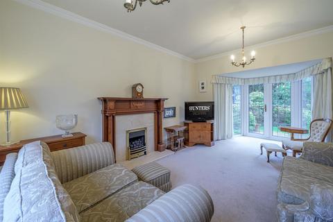 3 bedroom detached house for sale, South Way, Pedmore Hall Lane, Stourbridge, DY9 0SS