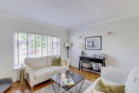 undefined, Moore Road, Nottingham NG3