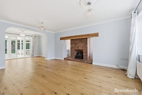 undefined, Pearmains, Great Leighs, CM3