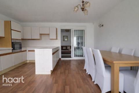 3 bedroom semi-detached house for sale, Croyde Avenue, Hayes