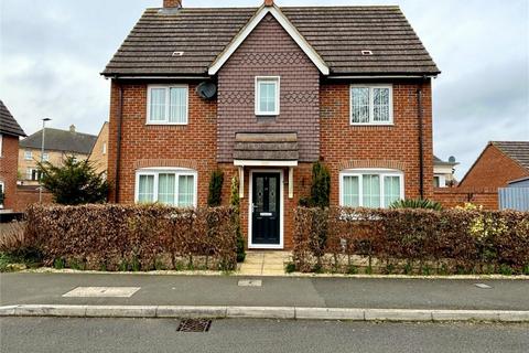 3 bedroom semi-detached house for sale, Culverhouse Road, Swindon, SN1