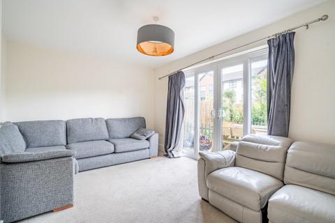 4 bedroom terraced house for sale, Farro Drive, York