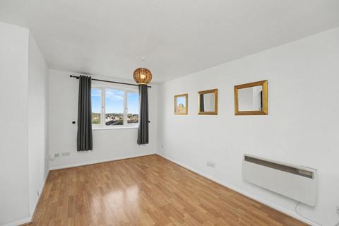 undefined, Magpie Close, Enfield