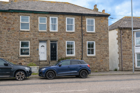 undefined, Gladstone Terrace, Penzance TR20