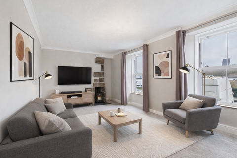 undefined, Gladstone Terrace, Penzance TR20