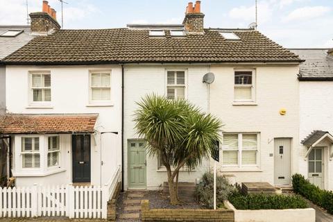 3 bedroom house to rent, Derby Road, London SW14