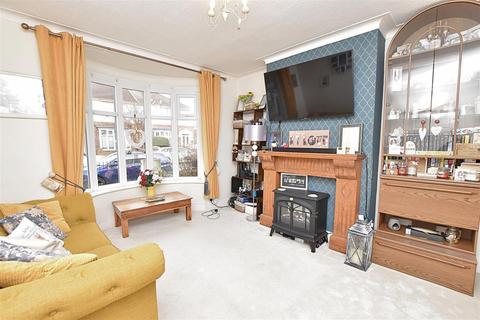 3 bedroom semi-detached house for sale, Heneage Road, Grimsby DN32