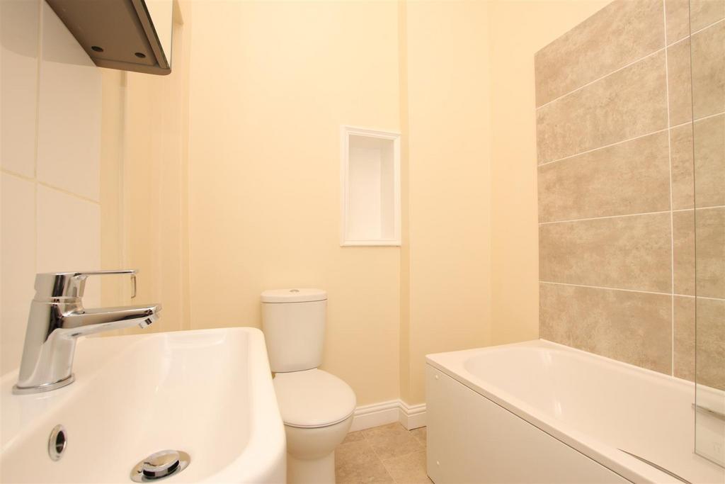 Bathroom.JPG