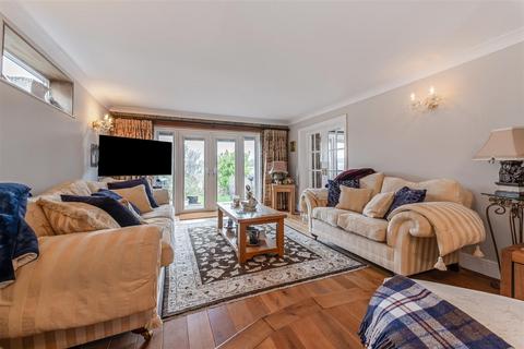 undefined, Glamorgan Road, Catherington