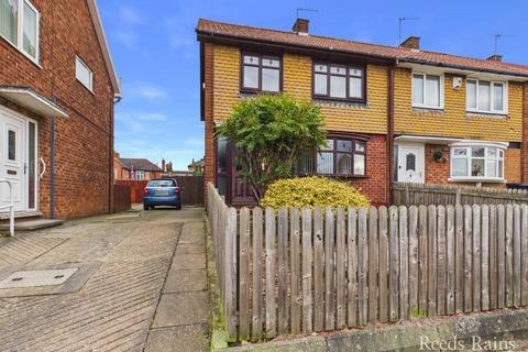 3 bedroom end of terrace house for sale, Aldergrove Drive, North Yorkshire TS4