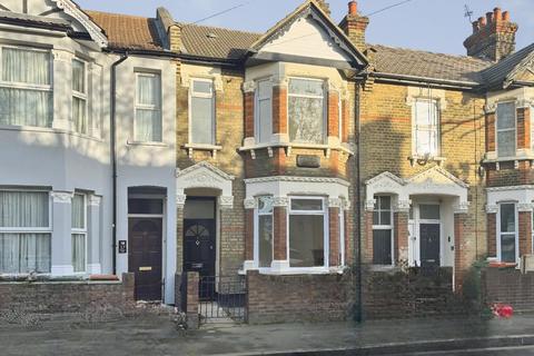 undefined, Wanlip Road, London E13