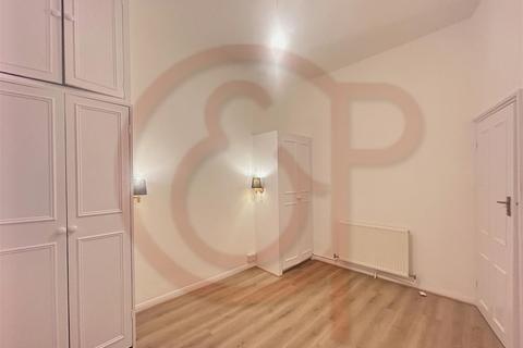 1 bedroom flat to rent, Overstone Road, Hammersmith, W6